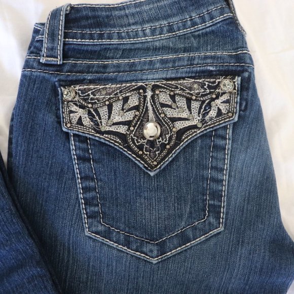 MISS ME Boot Cut Blue Jeans JP5909B2 Boot w/ Flap Pockets Size 28 - Picture 2 of 8